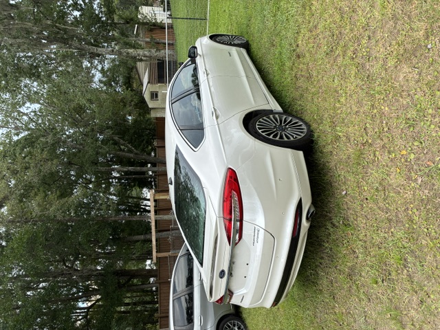 2018 Ford Fusion Platinum Hybrid thumbnail 2